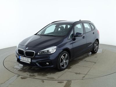 Blå Begagnad 2015 BMW 220 Active Tourer Minibuss | 149 000 kr