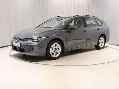 Begagnad VW Golf VIII Life 150 HK (110 kW) 2024 Mörkgrå Kombi