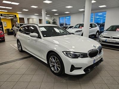 BMW 330e