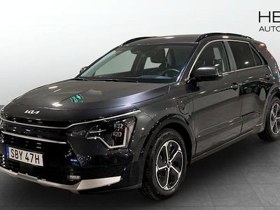 Grå (grey) Begagnad 2022 Kia Niro Advance SUV | 349 900 kr (Dyr)