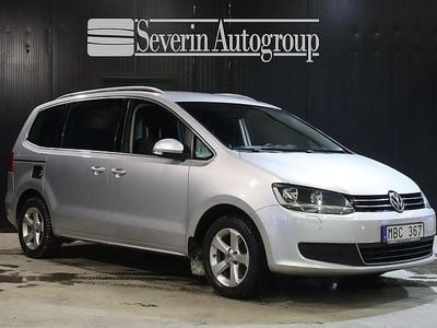 Begagnad VW Sharan 140 HK (102 kW) 2011 Silver Minibuss
