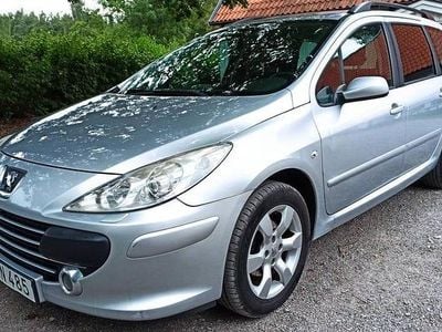 Begagnad Peugeot 307 141 HK (103 kW) 2007 Ljusgrå Kombi