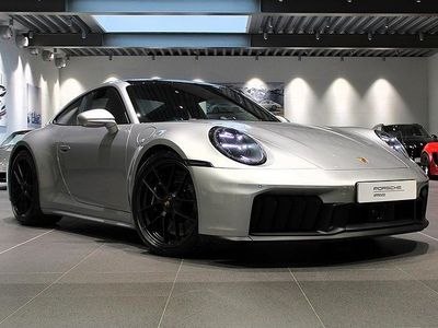 Silver Begagnad 2025 Porsche 911 Carrera 4 GTS | 2 095 000 kr