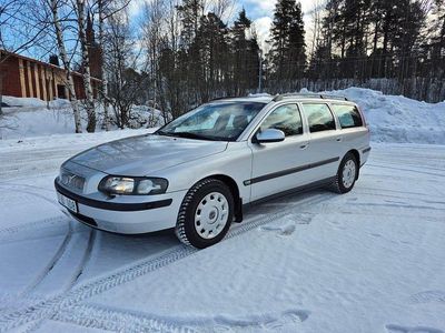 Begagnad Volvo V70 140 HK (102 kW) 2003 Kombi