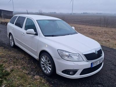 begagnad Skoda Octavia Combi RS 2.0 TDI Euro 5