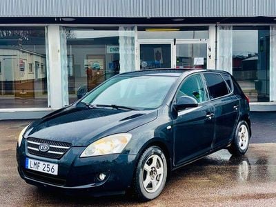 Begagnad Kia Ceed 90 HK (66 kW) 2010 Halvkombi
