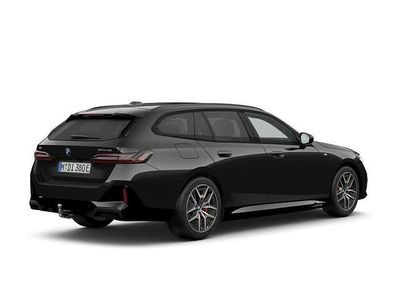 Svart Begagnad 2025 BMW i5 Shadowline Kombi | 839 500 kr