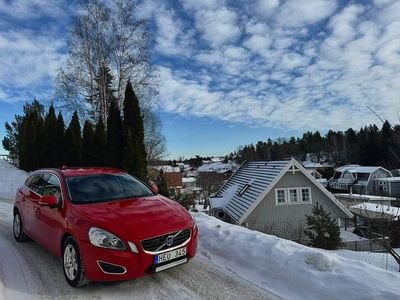 Begagnad 2013 Volvo V60 Kombi | 59 900 kr (Marknadspris)