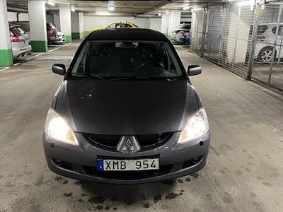 begagnad Mitsubishi Lancer Kombi 1.6 CVT Euro 3 NY BESIKTAD