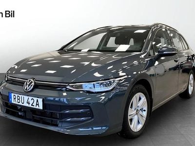 Mörkgrå Begagnad 2025 VW Golf VIII Life Kombi | 339 800 kr (Lite dyr)