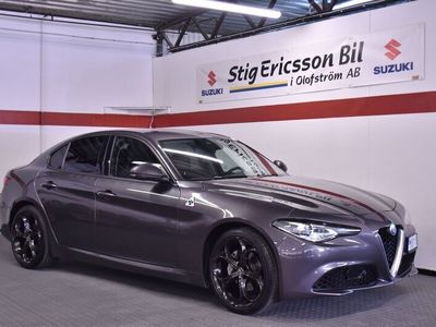 begagnad Alfa Romeo Giulia 2.0 Turbo 16V Super 200hk TOPPSKICK