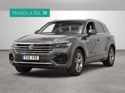 Grå Begagnad 2019 VW Touareg R-line SUV | 409 900 kr (Lite dyr)