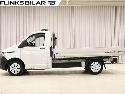 Vit Begagnad 2023 VW Transporter Van | 348 750 kr