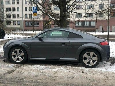 Gray metallic Begagnad 2016 Audi TT Sportkupé | 216 000 kr (Lite dyr)