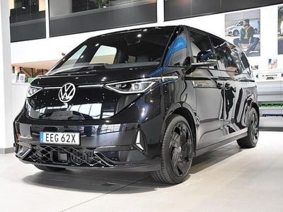 Svart Begagnad 2025 VW ID. Buzz GTX Minibuss | 879 800 kr