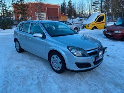 begagnad Opel Astra 1.6 Twinport Euro 4