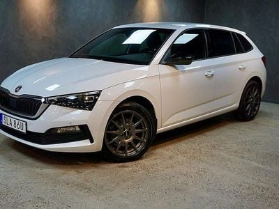Vit Begagnad 2019 Skoda Scala Style Halvkombi | 189 900 kr (Marknadspris)