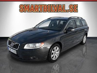 Grå Begagnad 2010 Volvo V70 Momentum Kombi | 79 900 kr (Marknadspris)