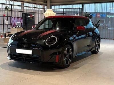 Svart Ny 2025 Mini Cooper Halvkombi | 511 900 kr