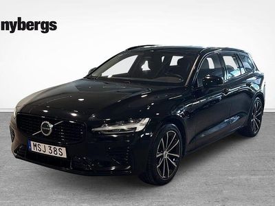 Begagnad Volvo V60 Plus 355 HK (261 kW) 2023 Svart Kombi