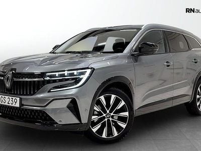 Grå Begagnad 2023 Renault Espace Techno SUV | 339 900 kr (Marknadspris)