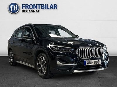 Svart Begagnad 2021 BMW X1 xLine SUV | 309 900 kr (Marknadspris)