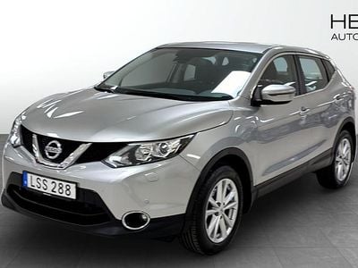 Silver Begagnad 2015 Nissan Qashqai SUV | 159 900 kr (Lite dyr)