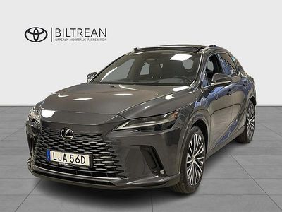 Grå Begagnad 2023 Lexus RX450h+ Executive Line SUV | 769 900 kr (Lite dyr)