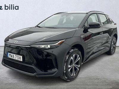 Svart Begagnad 2024 Toyota bZ4X Active SUV | 459 900 kr (Dyr)