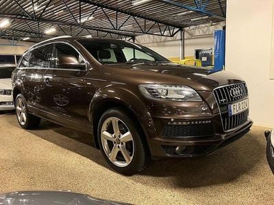 Brun Begagnad 2014 Audi Q7 S-Line SUV | 228 900 kr (Bra pris)