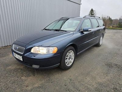 Blå Begagnad 2006 Volvo V70 Kinetic Kombi | 74 900 kr (Dyr)