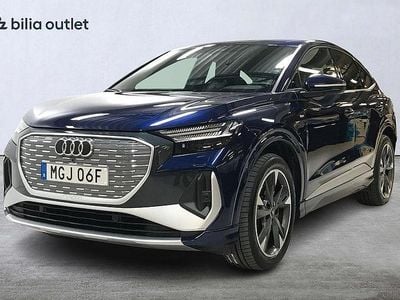 Blå Begagnad 2024 Audi Q4 Sportback e-tron SUV | 569 900 kr (Marknadspris)