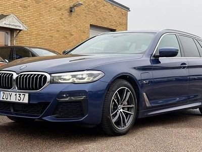 Blå Begagnad 2022 BMW 530 M Sport Kombi | 329 500 kr