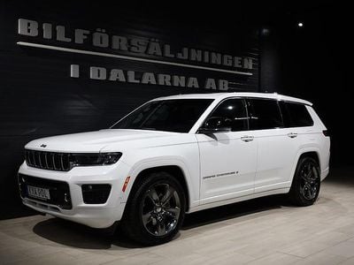 Vit Begagnad 2022 Jeep Grand Cherokee Overland SUV | 659 000 kr