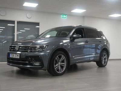 Grå Begagnad 2018 VW Tiguan R-line SUV | 348 800 kr (Dyr)