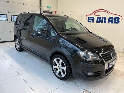 Svart Begagnad 2008 VW Touran Cross Minibuss | 39 900 kr (Dyr)