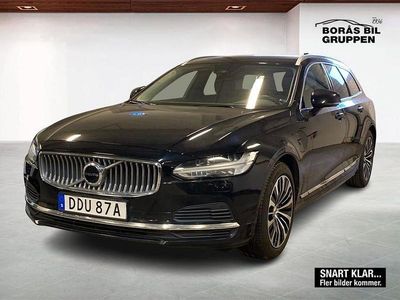 Svart Begagnad 2023 Volvo V90 Core Kombi | 319 000 kr