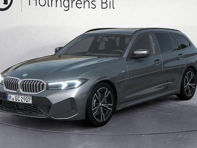 Grå Begagnad 2024 BMW 330e M Sport Kombi | 549 800 kr (Dyr)