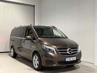Begagnad Mercedes V250 Avantgarde 190 HK (139 kW) 2016 Ljusbrun Minibuss