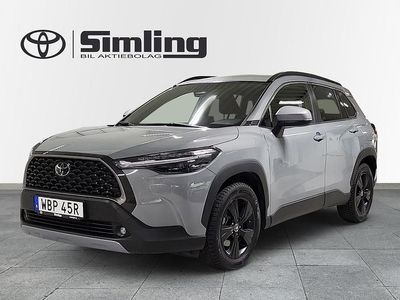 Grå Begagnad 2024 Toyota Corolla Cross Style SUV | 409 900 kr (Marknadspris)