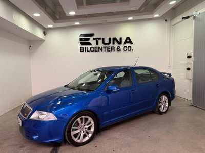 Blå Begagnad 2006 Skoda Octavia RS Halvkombi | 39 900 kr (Marknadspris)