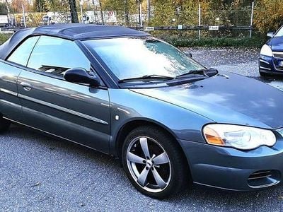 Ljusgrön (grön) Begagnad 2006 Chrysler Sebring Cabriolet Cab | 59 900 kr