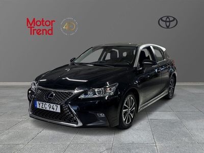 Lexus CT200h