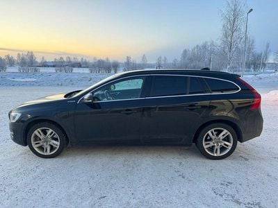 Begagnad 2017 Volvo V60 Kombi | 149 900 kr (Marknadspris)