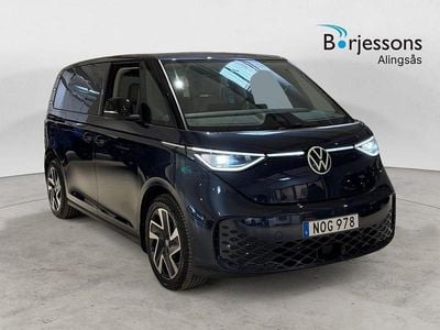 Begagnad VW ID. Buzz Pro 152 kW (207 HK) 2024 Blå Minibuss