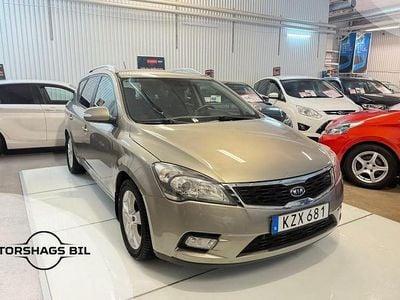 Silver Begagnad 2011 Kia Ceed Halvkombi | 44 900 kr (Marknadspris)