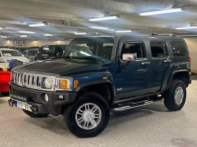 Grå Begagnad 2006 Hummer H3 SUV | 109 900 kr (Marknadspris)
