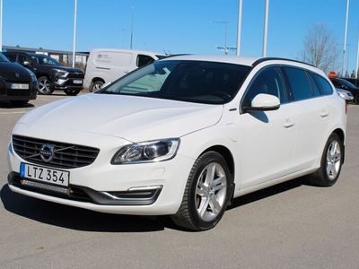 begagnad Volvo V60 D5 Plug-in Hybrid AWD Geartronic Classic, Momentum