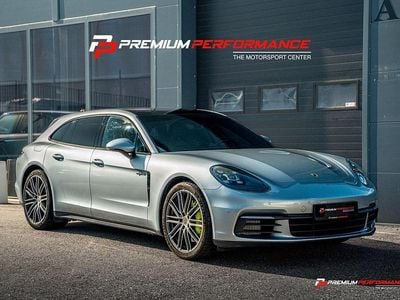 Porsche Panamera 4