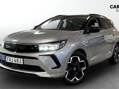 Begagnad Opel Grandland X Ultimate 200 HK (147 kW) 2022 Grå (grey) SUV